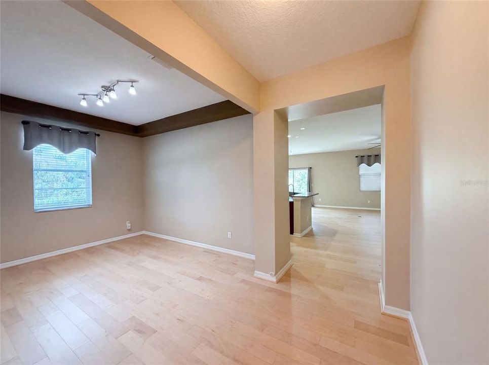 For Sale: $365,000 (4 beds, 3 baths, 2236 Square Feet)