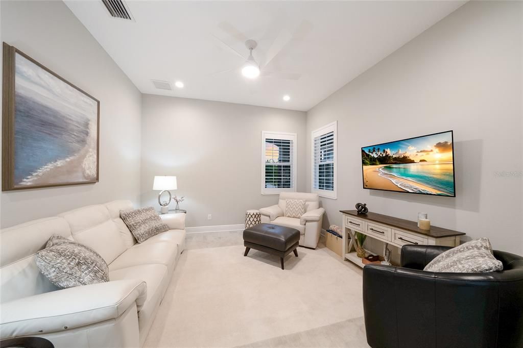 For Sale: $874,900 (3 beds, 2 baths, 2305 Square Feet)