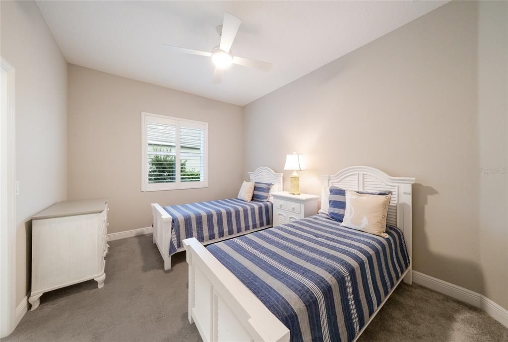 For Sale: $874,900 (3 beds, 2 baths, 2305 Square Feet)