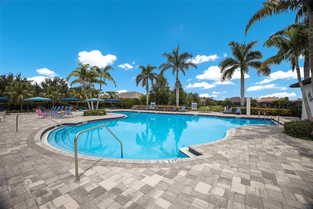 For Sale: $874,900 (3 beds, 2 baths, 2305 Square Feet)