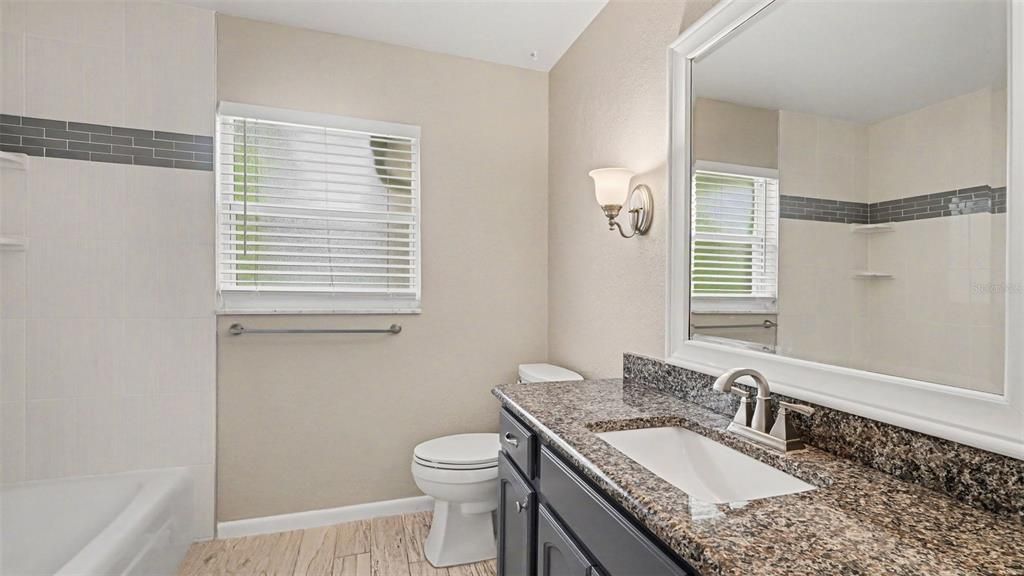 For Sale: $299,900 (4 beds, 2 baths, 1928 Square Feet)