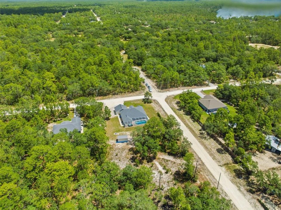 En Venta: $599,900 (4 camas, 3 baños, 2355 Pies cuadrados)