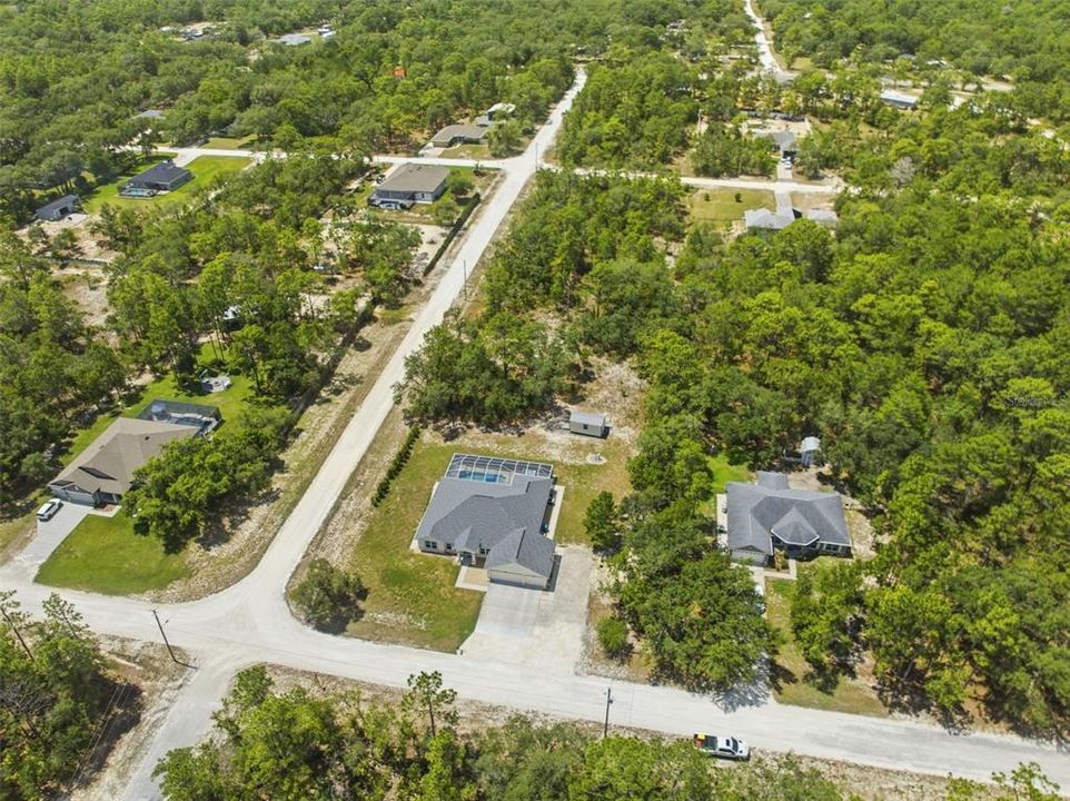 En Venta: $599,900 (4 camas, 3 baños, 2355 Pies cuadrados)