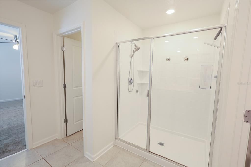 В аренду: $2,900 (5 спален, 2 ванн, 2210 Квадратных фут)