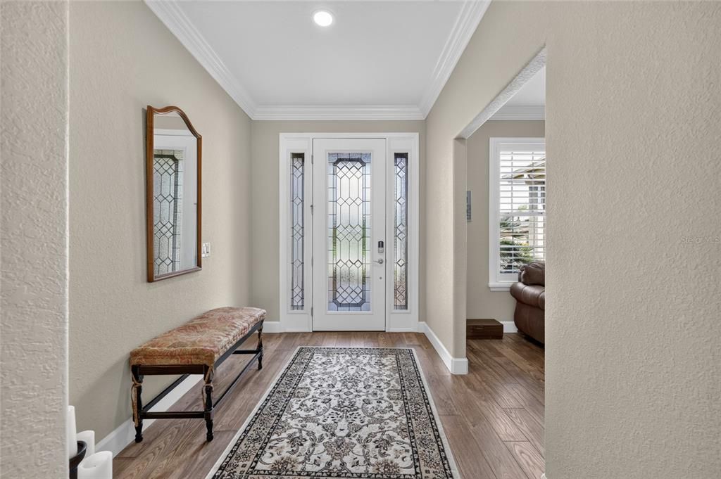 En Venta: $529,000 (3 camas, 2 baños, 2413 Pies cuadrados)