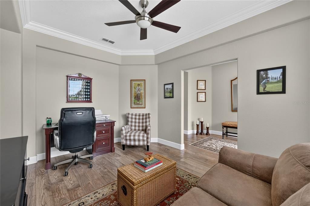 En Venta: $529,000 (3 camas, 2 baños, 2413 Pies cuadrados)