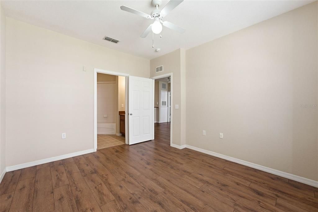 For Rent: $1,495 (2 beds, 2 baths, 1046 Square Feet)