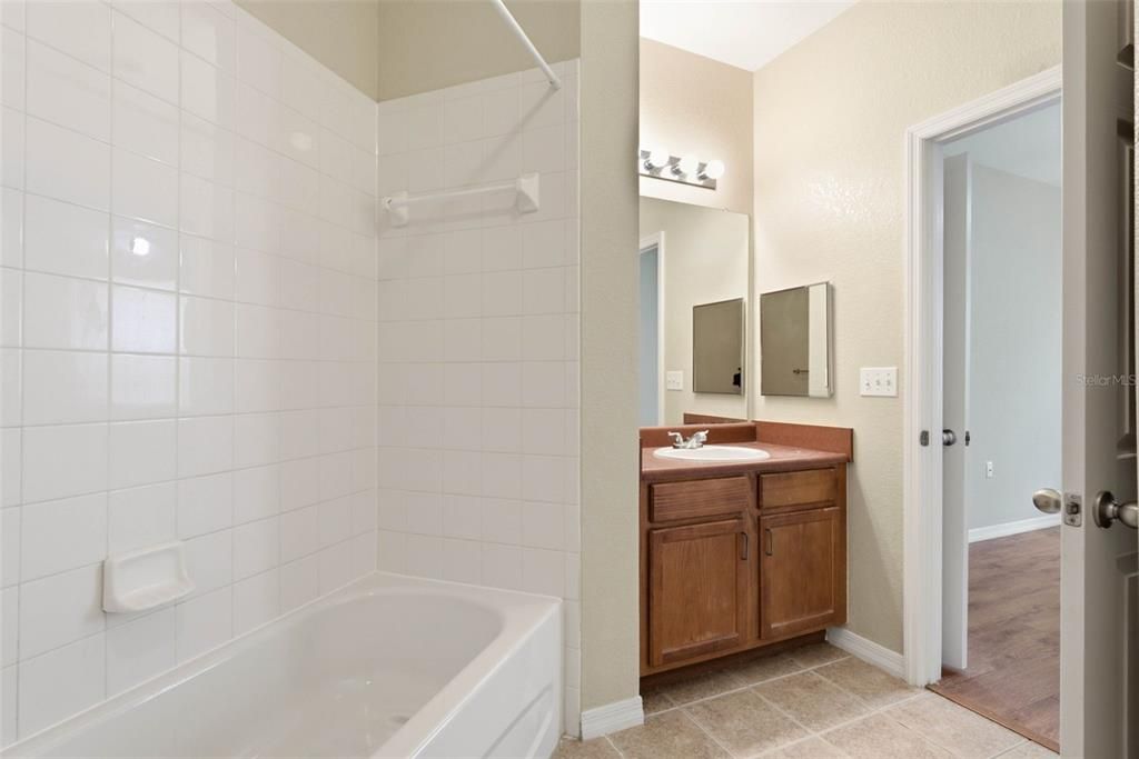 For Rent: $1,495 (2 beds, 2 baths, 1046 Square Feet)