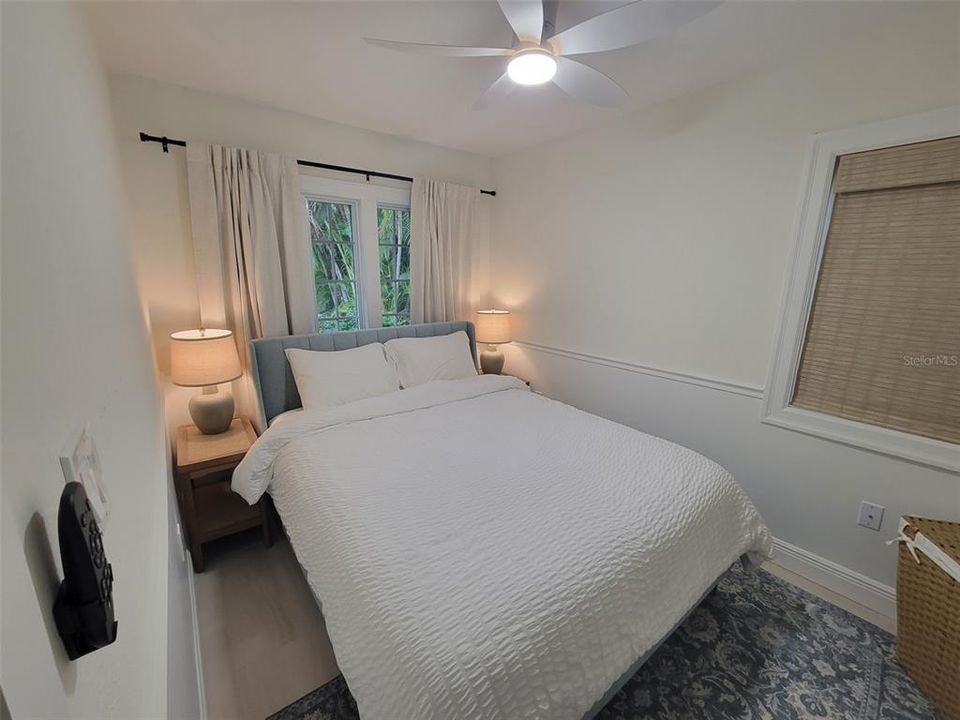 For Rent: $25,500 (3 beds, 2 baths, 1377 Square Feet)