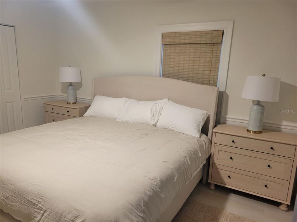 For Rent: $25,500 (3 beds, 2 baths, 1377 Square Feet)