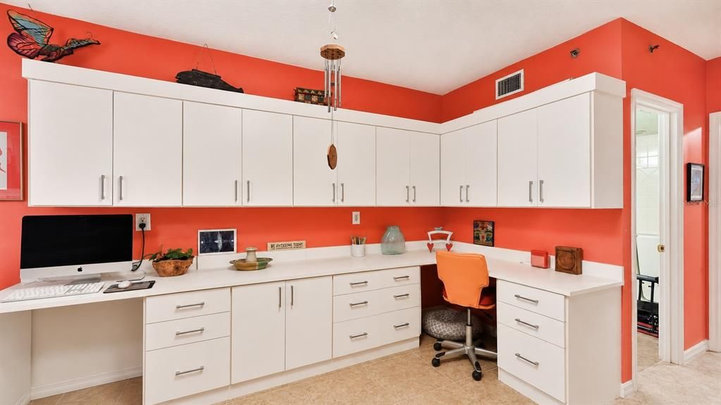 En Venta: $750,000 (3 camas, 3 baños, 2567 Pies cuadrados)