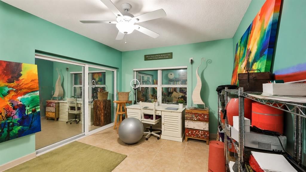 En Venta: $750,000 (3 camas, 3 baños, 2567 Pies cuadrados)