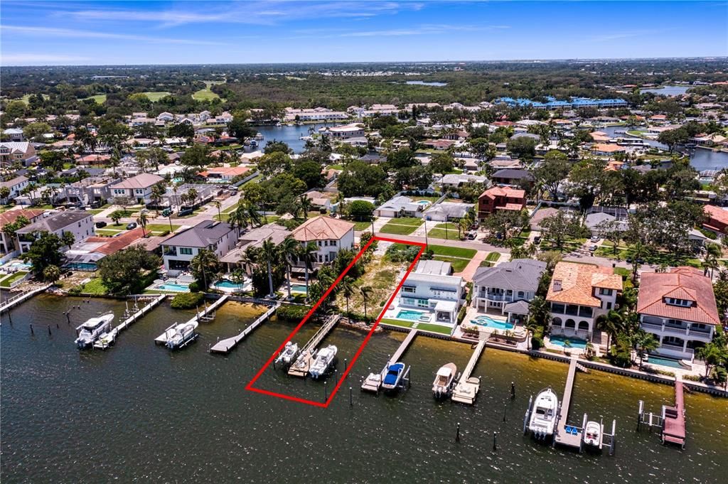 For Sale: $1,399,000 (0.20 acres)