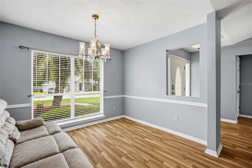 For Sale: $340,000 (3 beds, 2 baths, 1983 Square Feet)