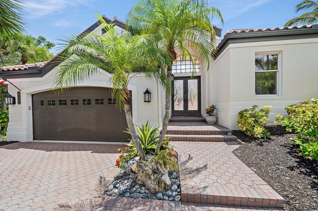 For Sale: $3,100,000 (4 beds, 5 baths, 4395 Square Feet)