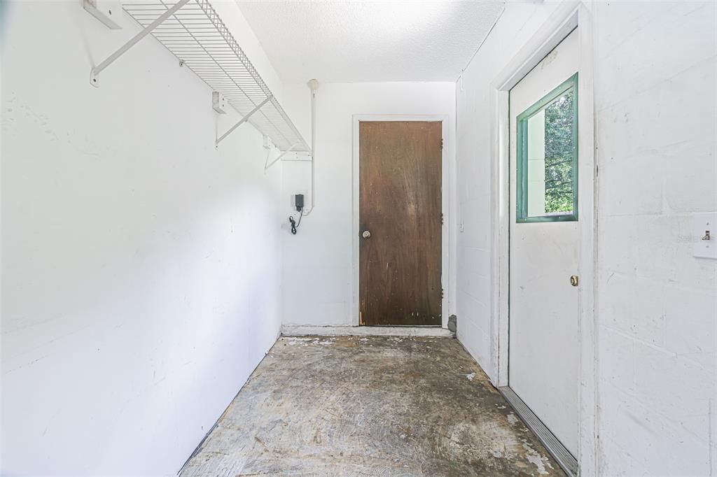For Sale: $375,000 (4 beds, 2 baths, 1820 Square Feet)