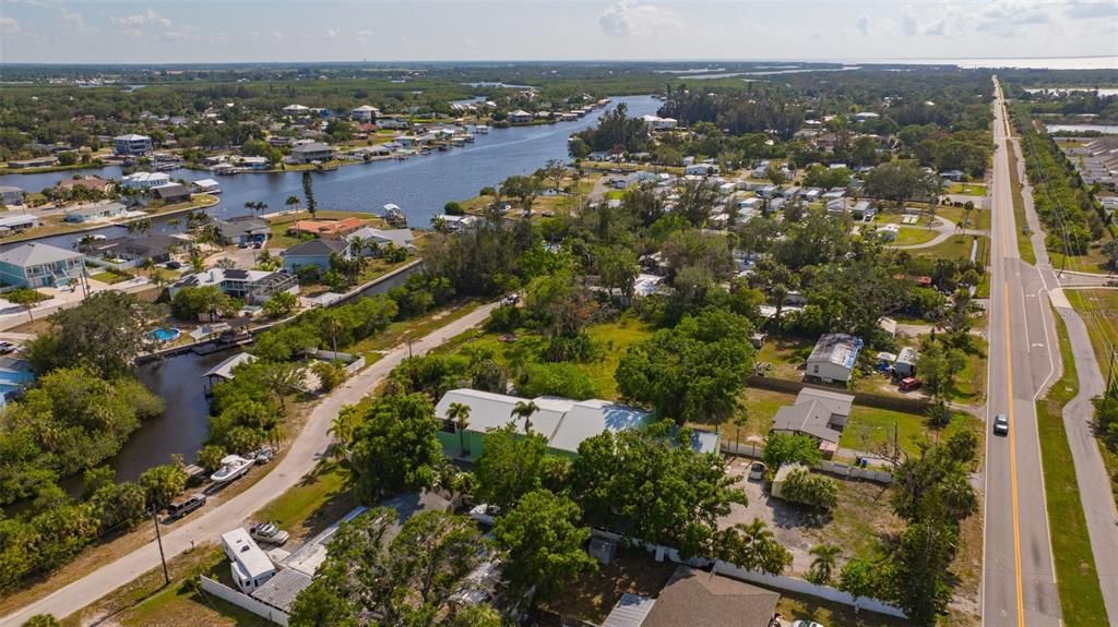 En Venta: $200,000 (0.21 acres)