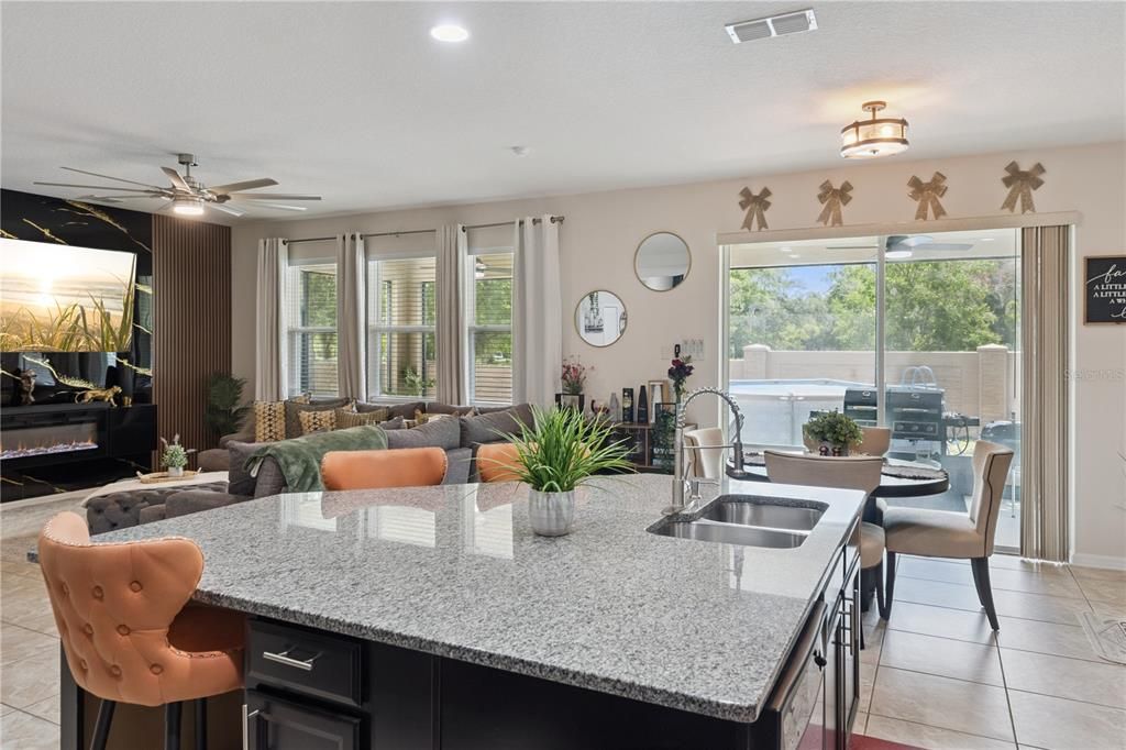 For Sale: $470,000 (3 beds, 2 baths, 2241 Square Feet)