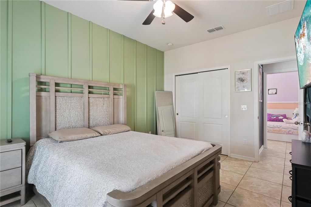 For Sale: $470,000 (3 beds, 2 baths, 2241 Square Feet)