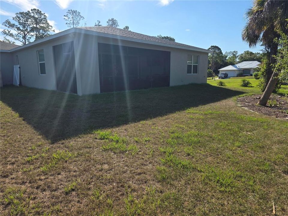 For Sale: $428,000 (3 beds, 2 baths, 1736 Square Feet)