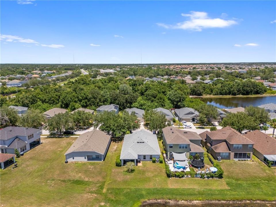 For Sale: $350,000 (4 beds, 2 baths, 1956 Square Feet)