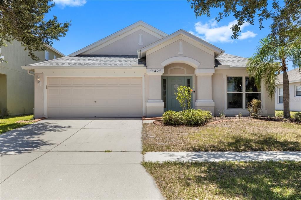 For Sale: $350,000 (4 beds, 2 baths, 1956 Square Feet)