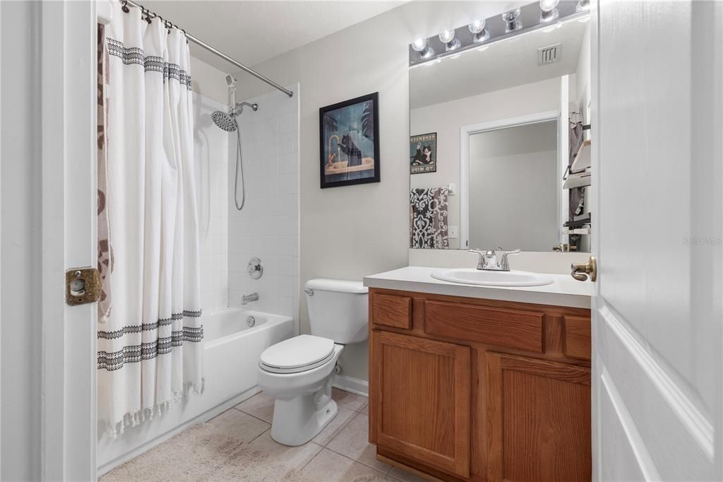 For Sale: $350,000 (4 beds, 2 baths, 1956 Square Feet)