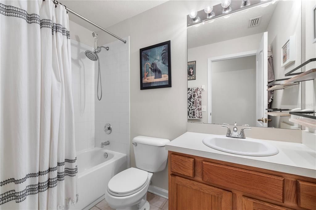 For Sale: $350,000 (4 beds, 2 baths, 1956 Square Feet)
