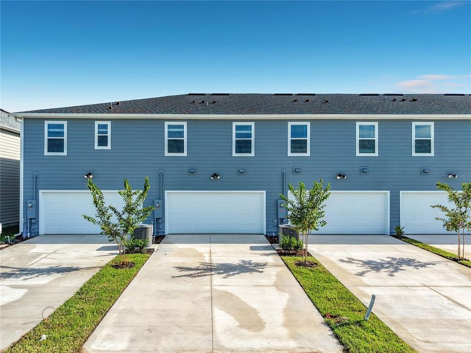 For Rent: $2,600 (3 beds, 2 baths, 1600 Square Feet)