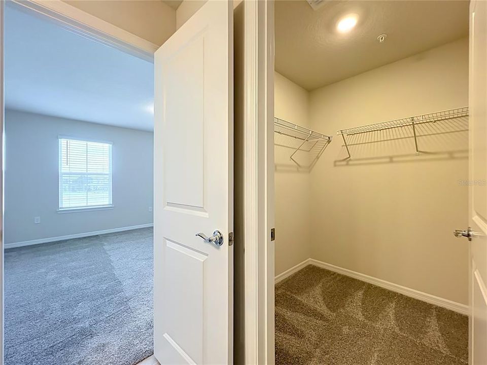 For Rent: $2,600 (3 beds, 2 baths, 1600 Square Feet)