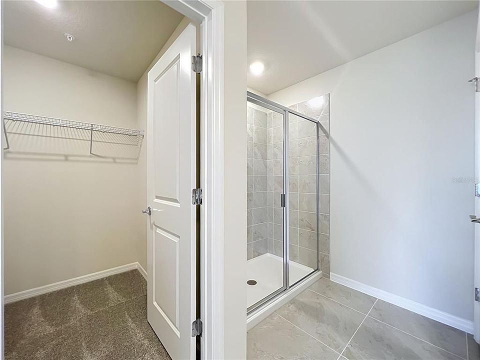 For Rent: $2,600 (3 beds, 2 baths, 1600 Square Feet)