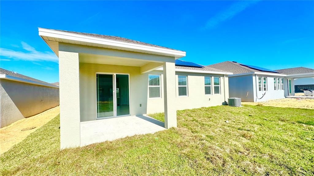 For Rent: $2,300 (4 beds, 2 baths, 1853 Square Feet)