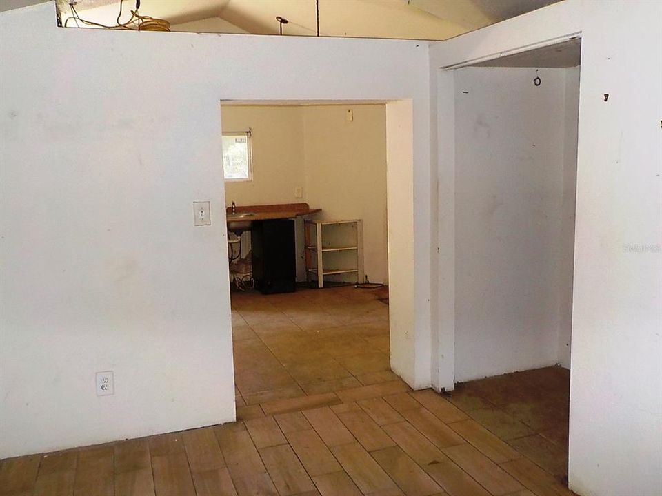 En Venta: $144,000 (2 camas, 2 baños, 896 Pies cuadrados)