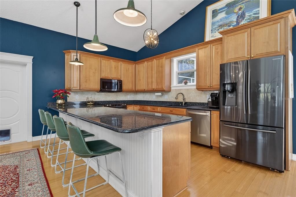 For Sale: $850,000 (4 beds, 3 baths, 2054 Square Feet)