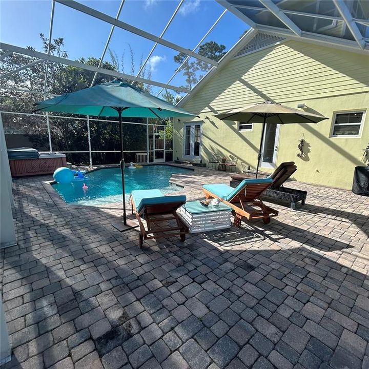 For Sale: $850,000 (4 beds, 3 baths, 2054 Square Feet)