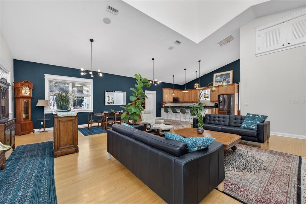 For Sale: $850,000 (4 beds, 3 baths, 2054 Square Feet)