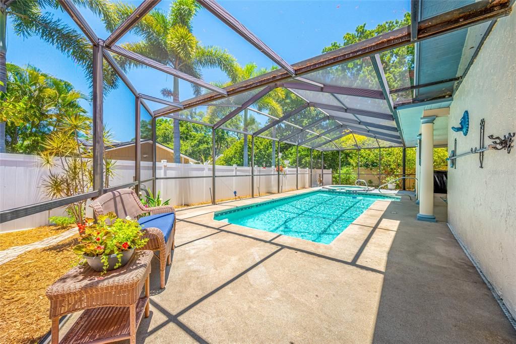 For Sale: $524,900 (3 beds, 2 baths, 2087 Square Feet)