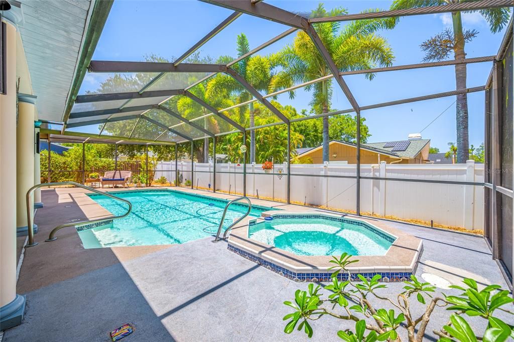 For Sale: $524,900 (3 beds, 2 baths, 2087 Square Feet)