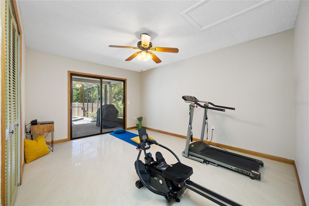 For Sale: $524,900 (3 beds, 2 baths, 2087 Square Feet)