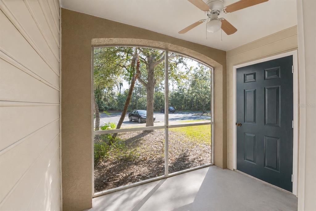 For Rent: $1,800 (2 beds, 2 baths, 1048 Square Feet)