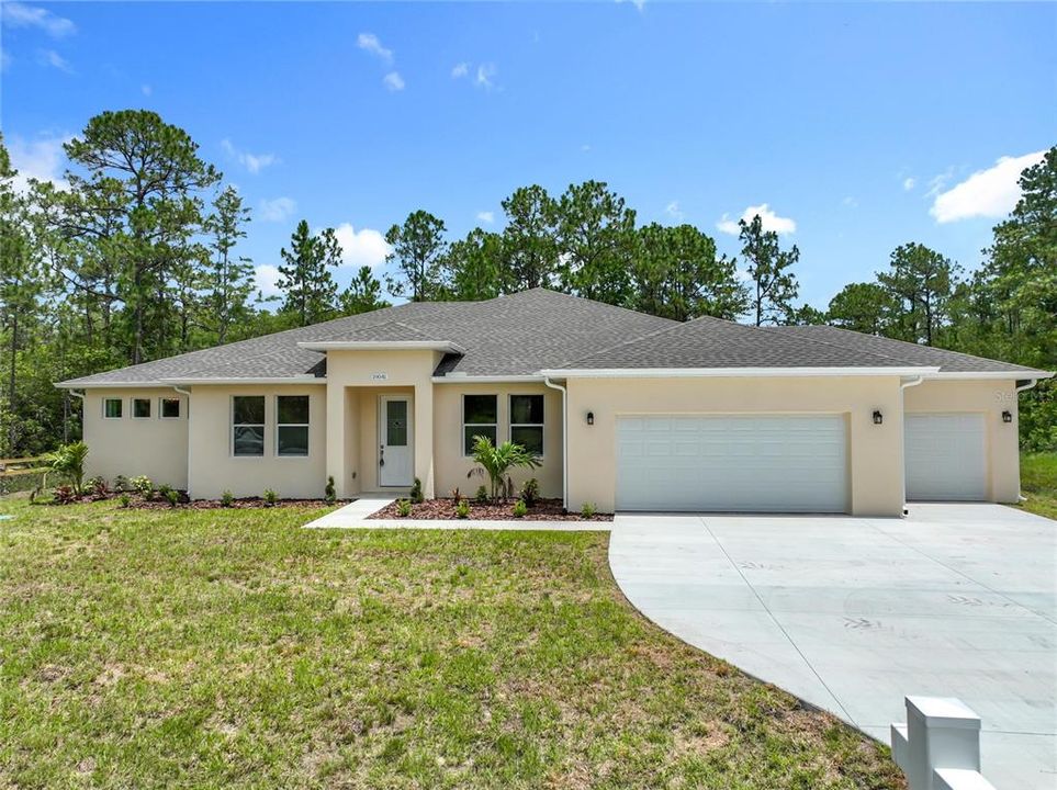 For Sale: $688,000 (4 beds, 3 baths, 2927 Square Feet)
