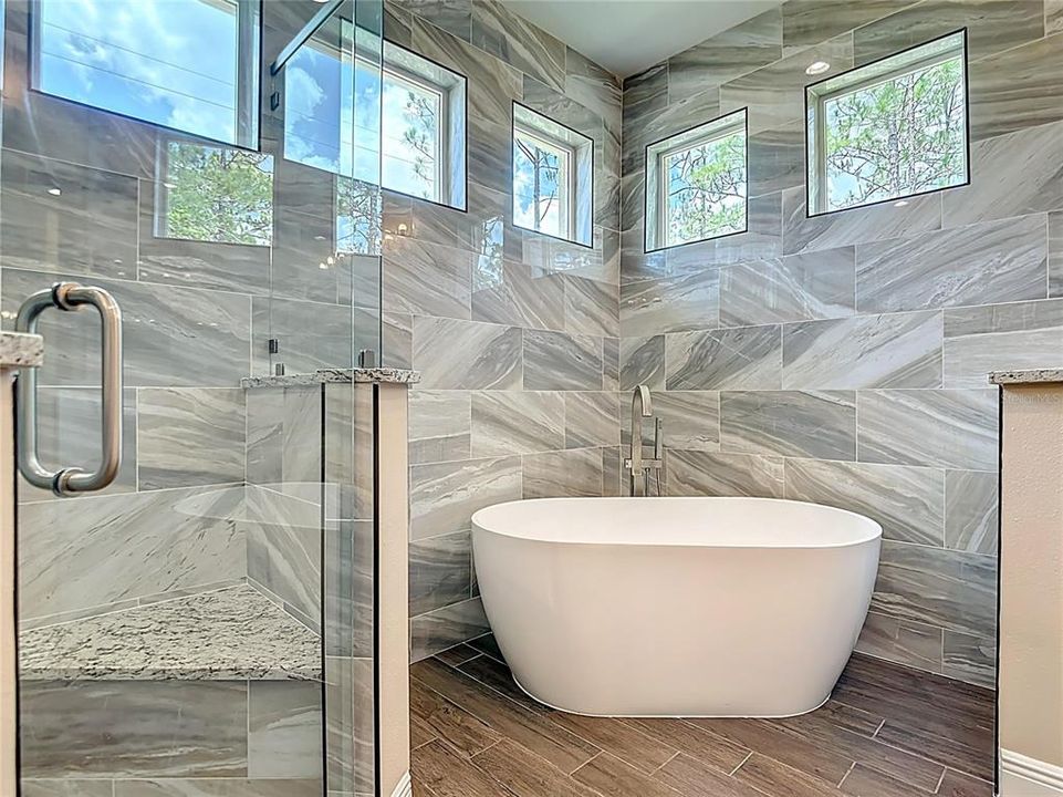 For Sale: $688,000 (4 beds, 3 baths, 2927 Square Feet)