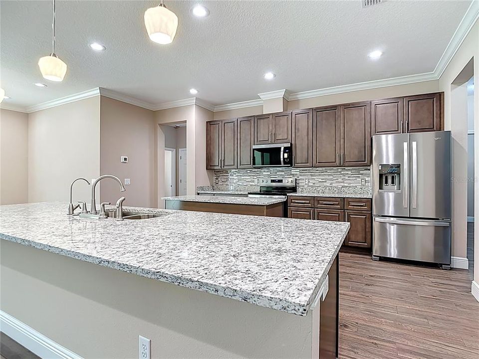 For Sale: $688,000 (4 beds, 3 baths, 2927 Square Feet)