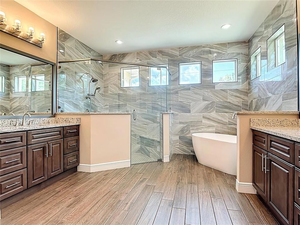 For Sale: $688,000 (4 beds, 3 baths, 2927 Square Feet)