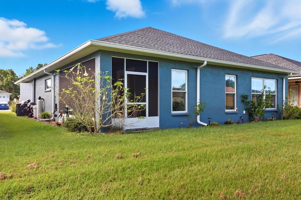 For Sale: $359,900 (3 beds, 2 baths, 1754 Square Feet)