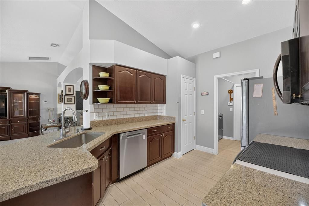 For Sale: $539,000 (5 beds, 3 baths, 2045 Square Feet)