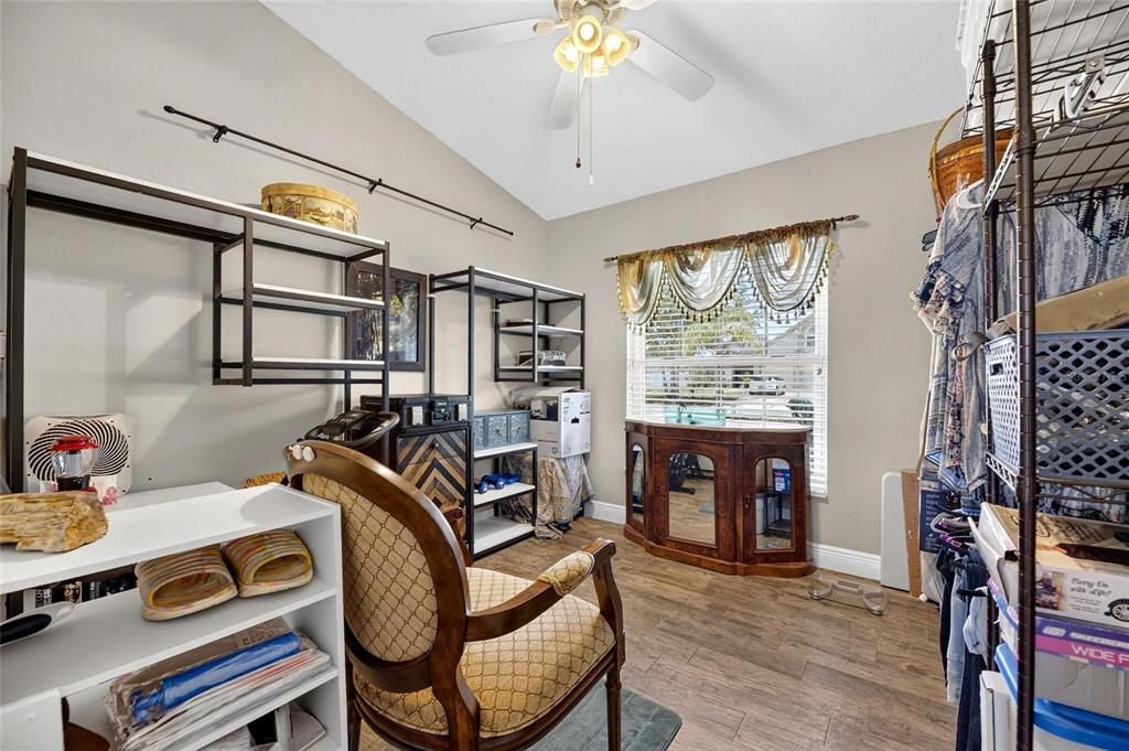 For Sale: $539,000 (5 beds, 3 baths, 2045 Square Feet)