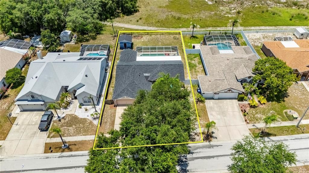 For Sale: $539,000 (5 beds, 3 baths, 2045 Square Feet)