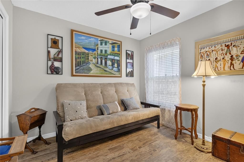 For Sale: $539,000 (5 beds, 3 baths, 2045 Square Feet)
