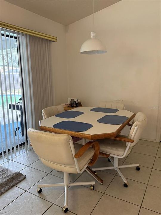 For Sale: $489,900 (3 beds, 2 baths, 2160 Square Feet)